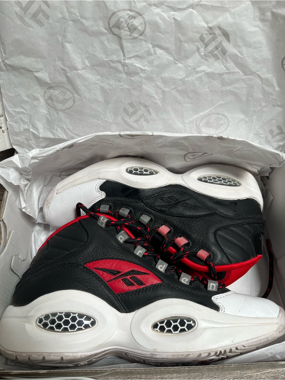 James Harden Reebok Question Mid - Picture 3 of 3